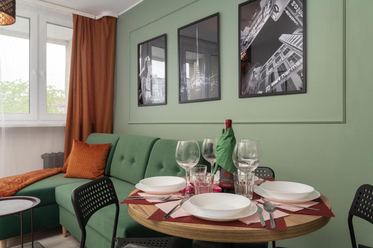 Apartament Zielinskiego Centrum Wroclaw By Noclegi Renters Esterno foto