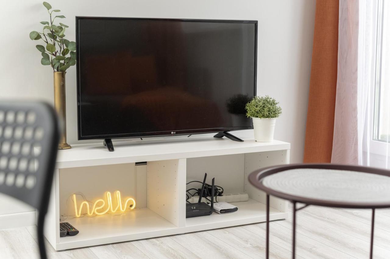 Apartament Zielinskiego Centrum Wroclaw By Noclegi Renters Esterno foto