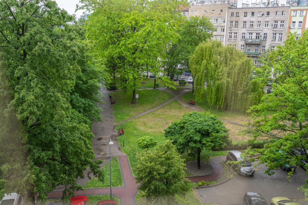 Apartament Zielinskiego Centrum Wroclaw By Noclegi Renters Esterno foto